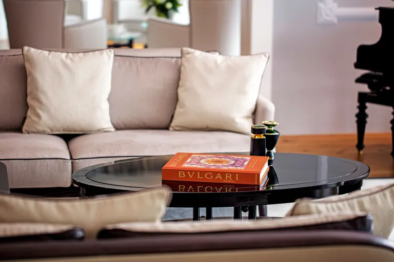 Johann Sauty 7512 v1 min